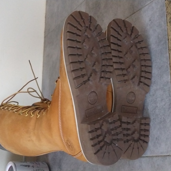TIMBERLAND BOOTS - Picture 7 of 11